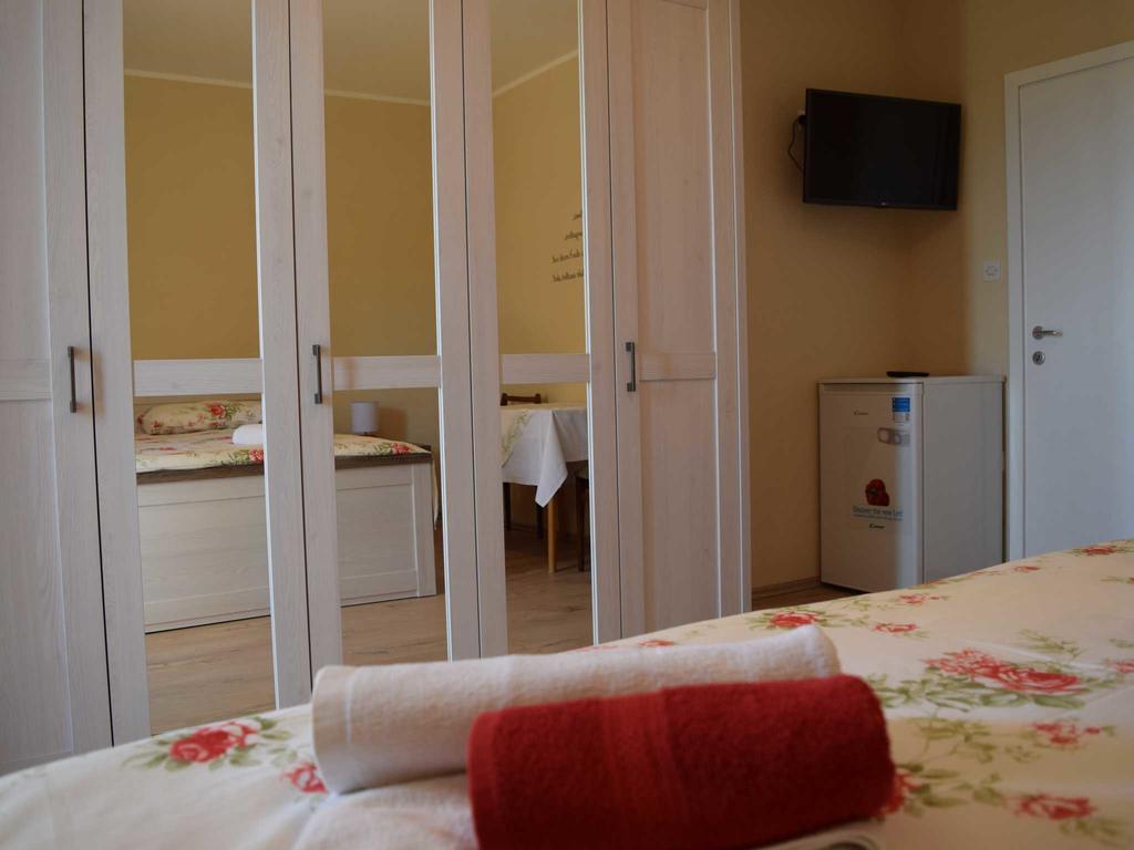 Guesthouse Marko Musalez Екстер'єр фото